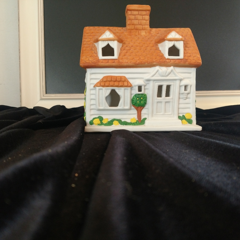 Cute little house tealight holder by PartyLite